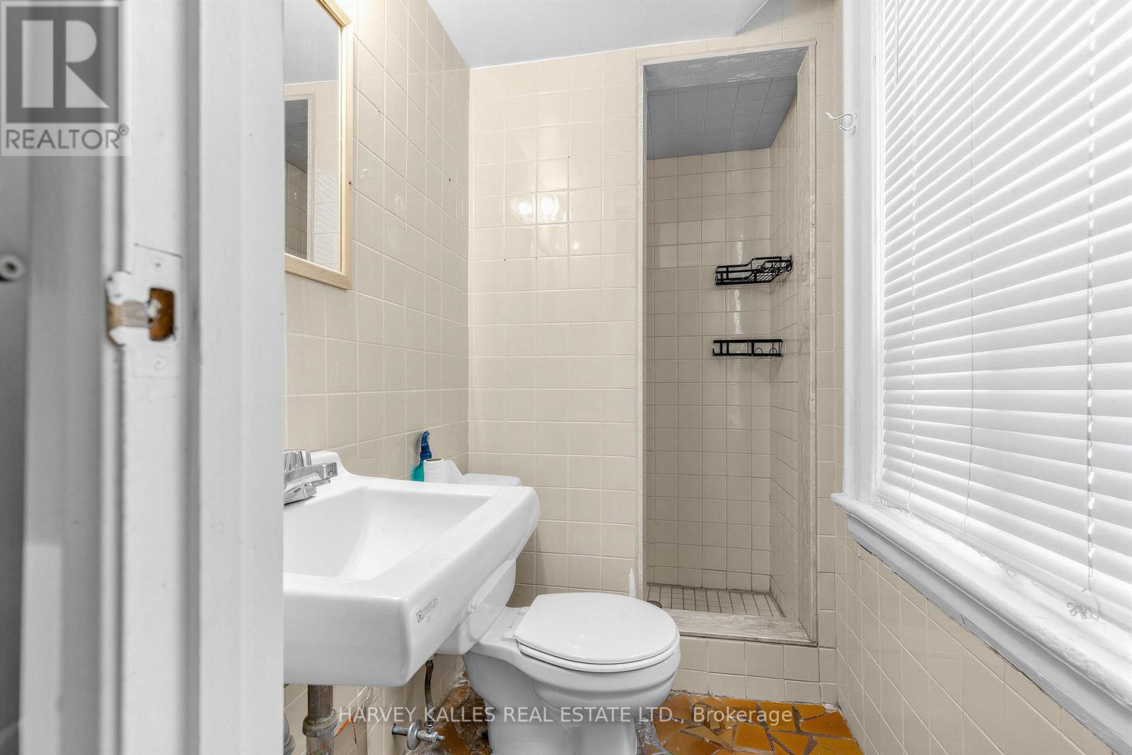 1378 Bathurst Street, Toronto, Ontario  M5R 3J1 - Photo 15 - C13048262
