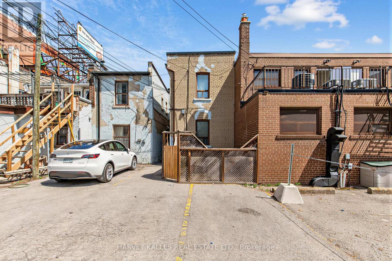 1378 Bathurst Street, Toronto, Ontario  M5R 3J1 - Photo 16 - C13048262