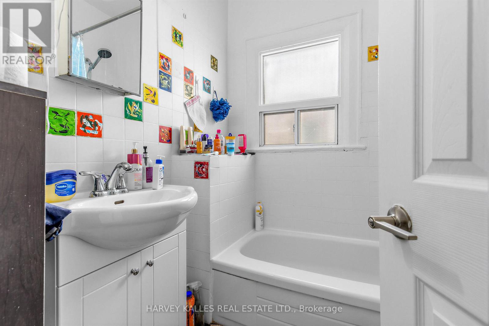 1378 Bathurst Street, Toronto, Ontario  M5R 3J1 - Photo 7 - C13048262