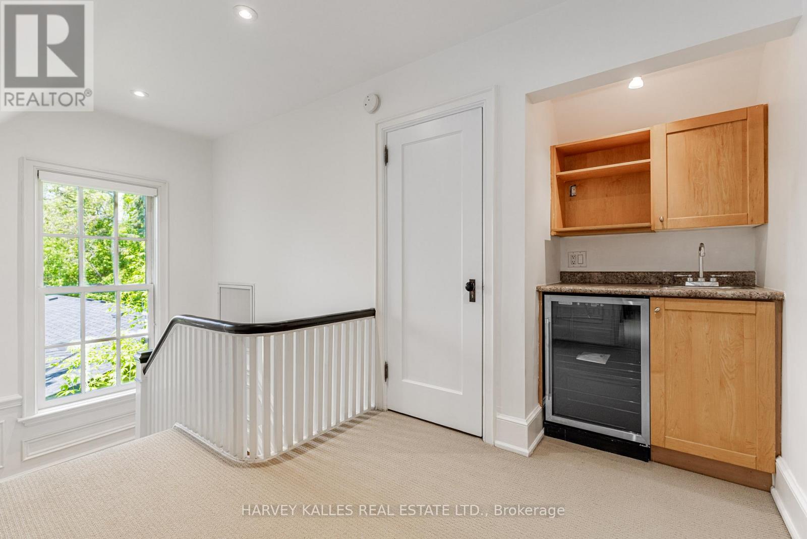 42 Brookfield Road, Toronto, Ontario  M2P 1A9 - Photo 18 - C13048280