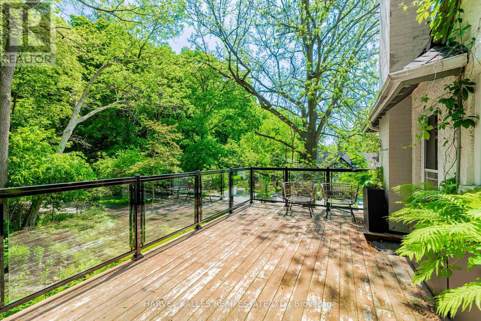 42 Brookfield Road, Toronto, Ontario  M2P 1A9 - Photo 35 - C13048280