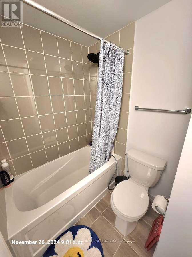 Room 5 - 9 Spruce Pines Crescent, Toronto, Ontario  M4A 0A9 - Photo 7 - C13048296