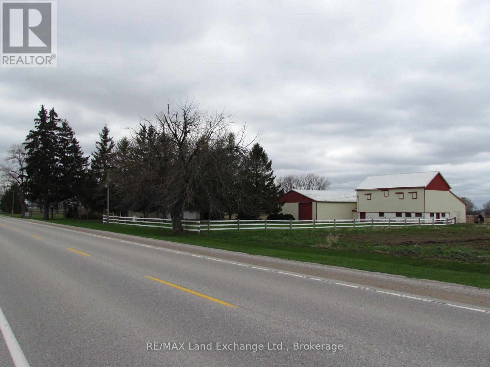 81457 North Line Road, Huron East, Ontario  N0K 1W0 - Photo 3 - X12776330