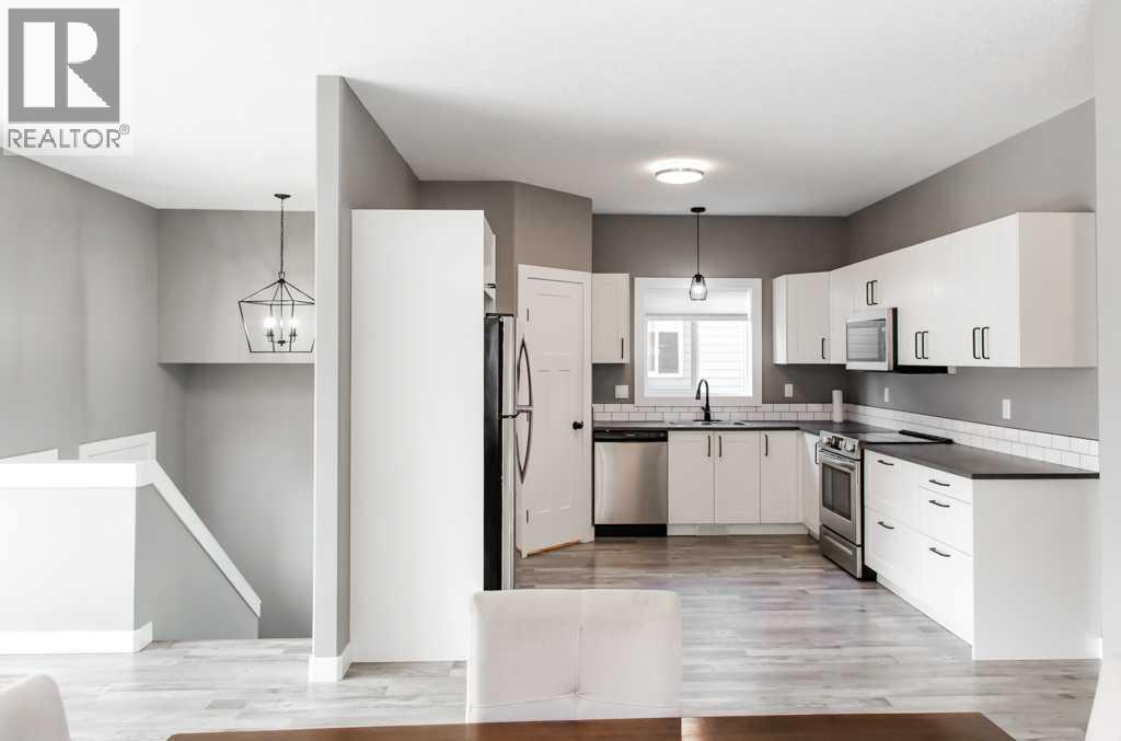 11530 73 Avenue, Grande Prairie, Alberta  T8W 0J5 - Photo 2 - A2304638