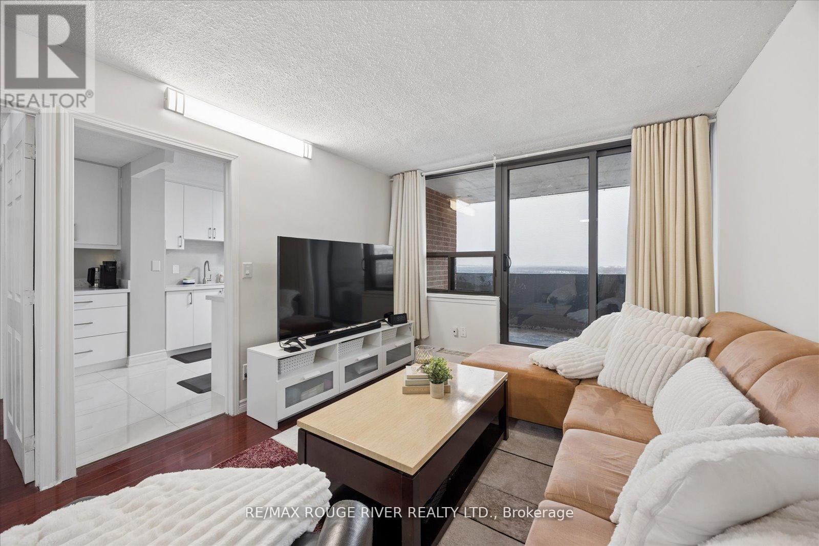 1504 - 100 Wingarden Court, Toronto, Ontario  M1B 2P4 - Photo 3 - E13048224