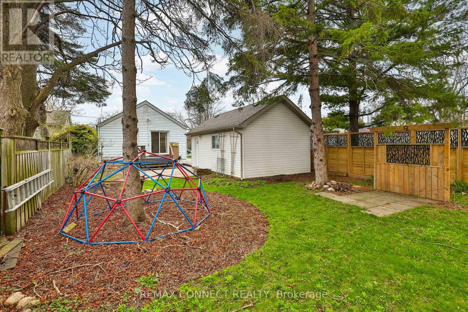 101 Phillip Avenue, Toronto, Ontario  M1N 3R3 - Photo 25 - E13048244