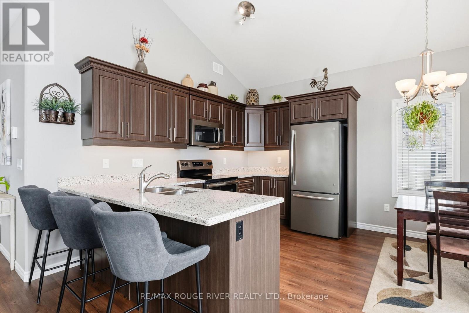 1101 - 300 Croft Street, Port Hope, Ontario  L1A 0E1 - Photo 13 - X12903678