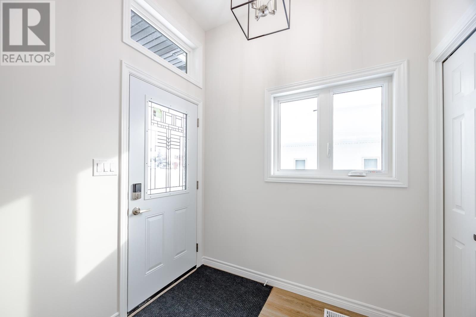 255 East Balfour St, Sault Ste. Marie, Ontario  P6C 1W9 - Photo 29 - SM253420