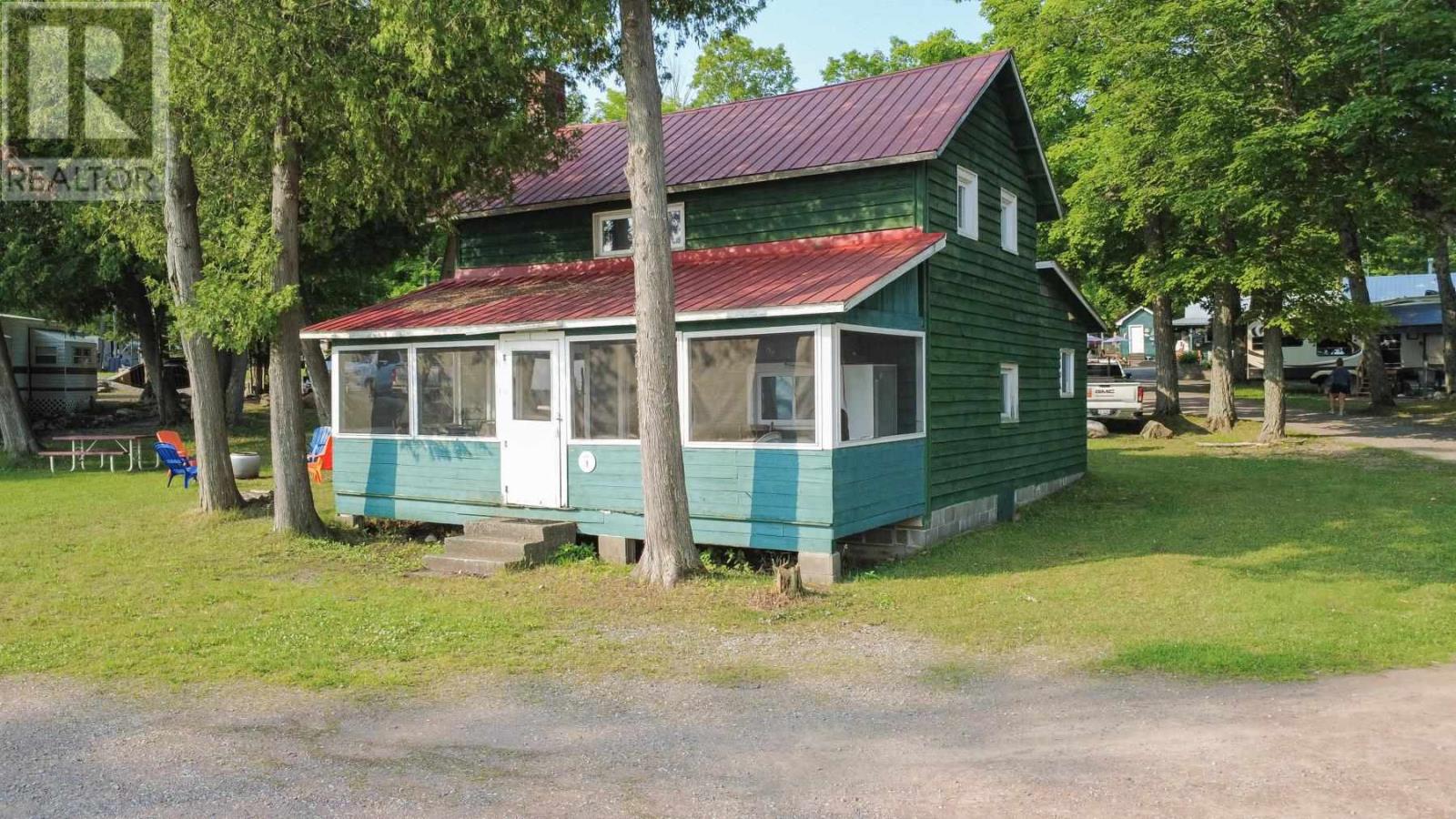 3020 Bowker St, Village Of Hilton Beach, Ontario  P0R 1G0 - Photo 14 - SM260150