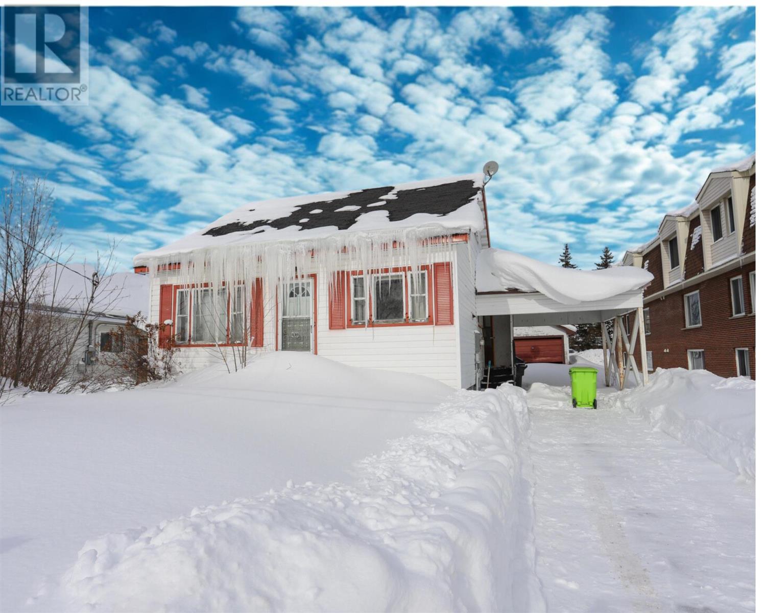 430 Mcnabb St, Sault Ste. Marie, Ontario  P6B 1Z3 - Photo 1 - SM260215