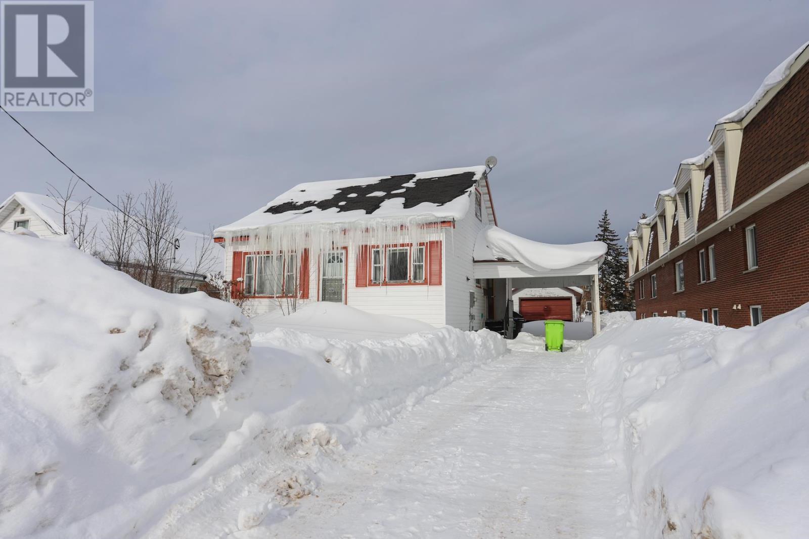 430 Mcnabb St, Sault Ste. Marie, Ontario  P6B 1Z3 - Photo 39 - SM260215