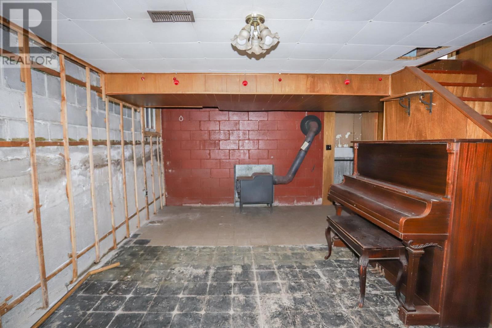 430 Mcnabb St, Sault Ste. Marie, Ontario  P6B 1Z3 - Photo 31 - SM260215