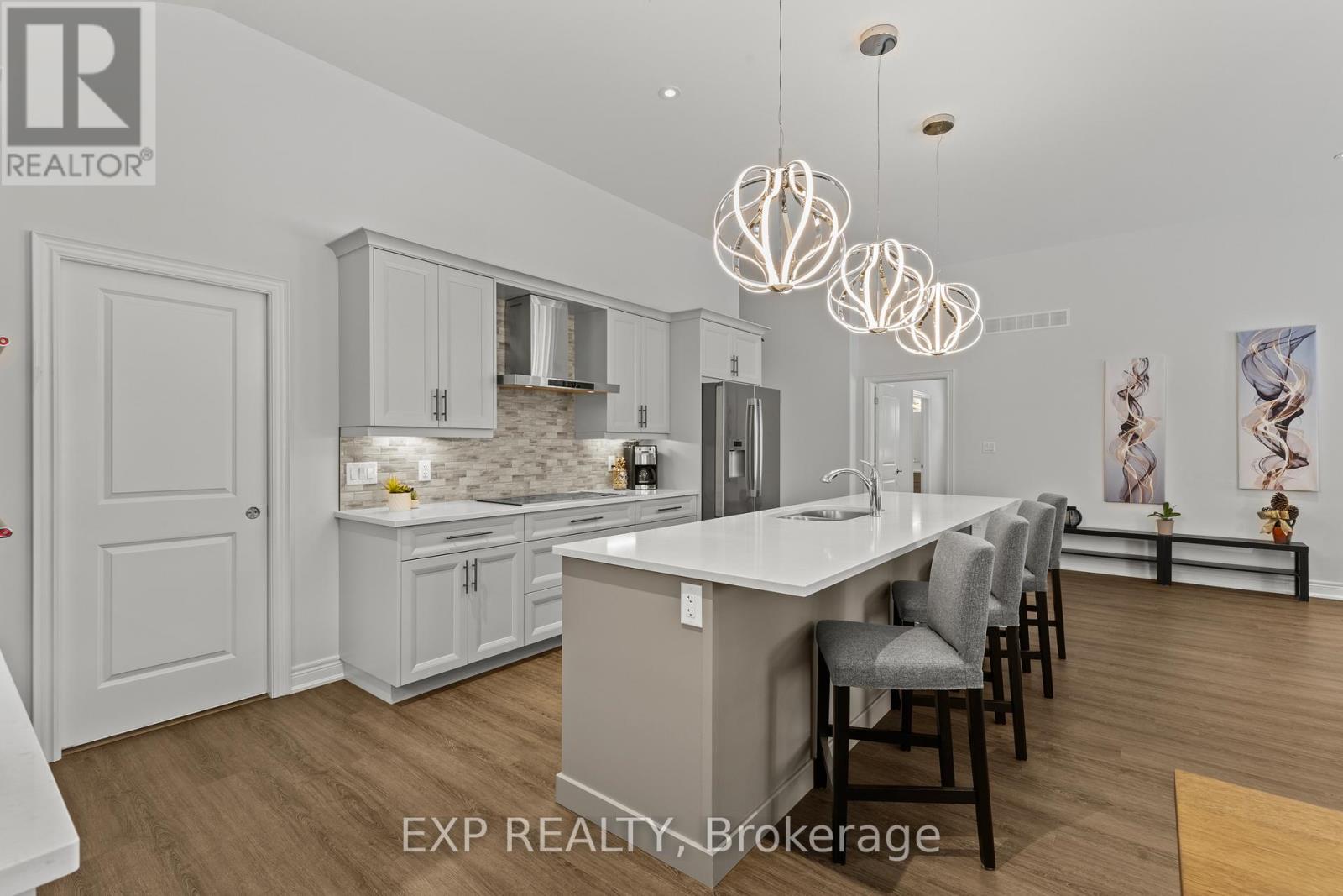 3571 Whispering Woods Trail, Fort Erie, Ontario  L0S 1N0 - Photo 10 - X12661210