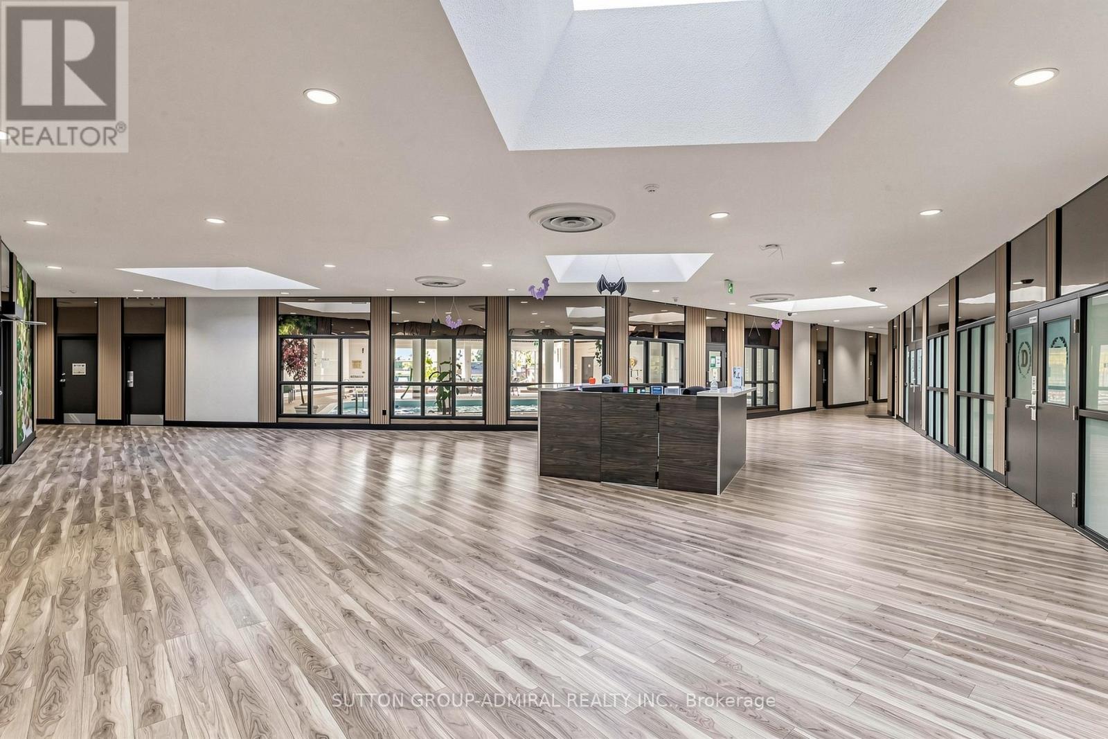 514 - 40 Harding Boulevard W, Richmond Hill, Ontario  L4C 9S5 - Photo 3 - N13048232