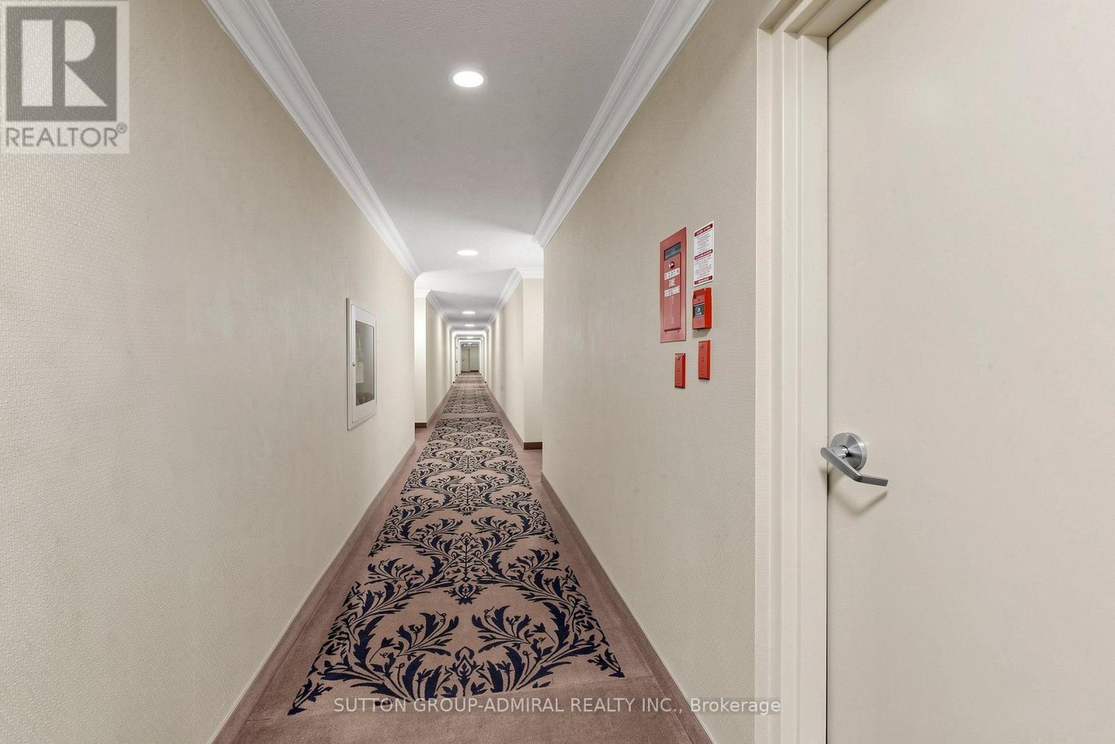 514 - 40 Harding Boulevard W, Richmond Hill, Ontario  L4C 9S5 - Photo 4 - N13048232