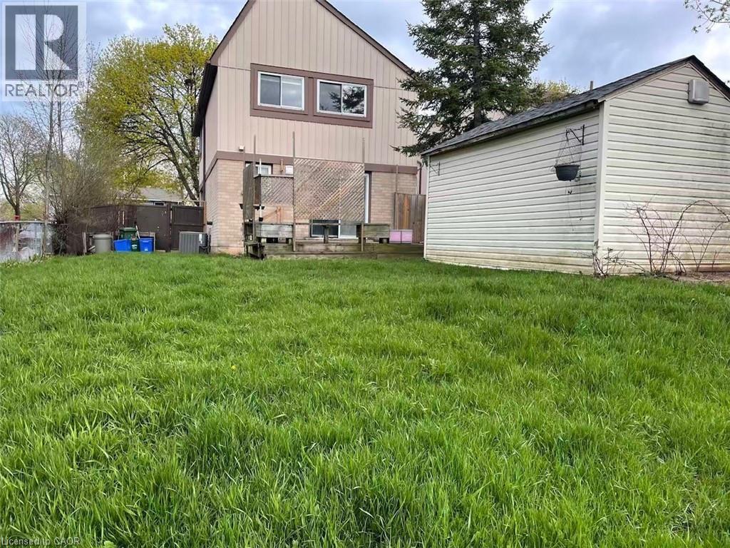 390 East 23rd Street, Hamilton, Ontario  L8V 2X6 - Photo 16 - 40824519