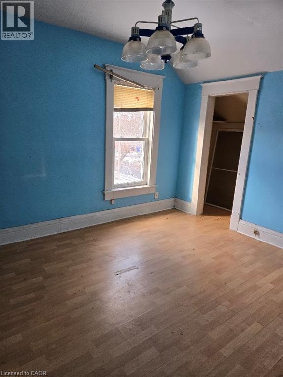 4340 Elgin Street, Niagara Falls, Ontario  L2E 2X8 - Photo 13 - 40824516