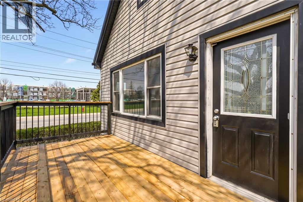 267 Vansitmart Avenue, Hamilton, Ontario  L8H 3B2 - Photo 4 - 40824054