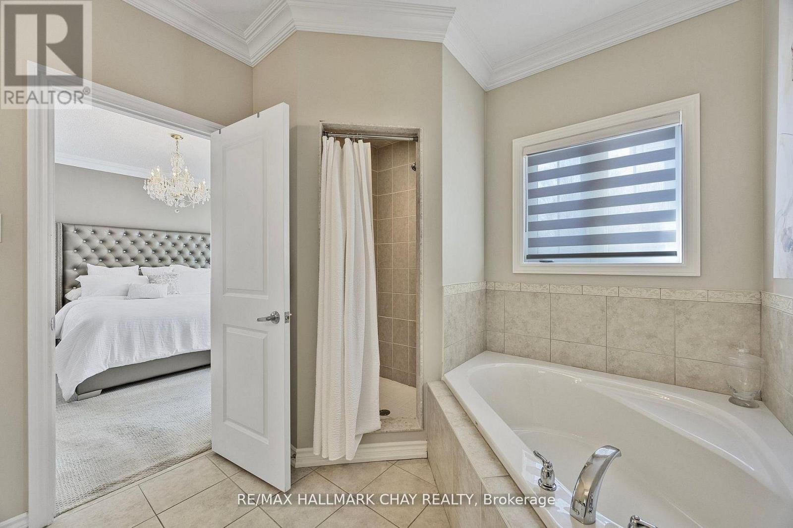 16 Basswood Drive, Wasaga Beach, Ontario  L9Z 0A9 - Photo 21 - S13048172