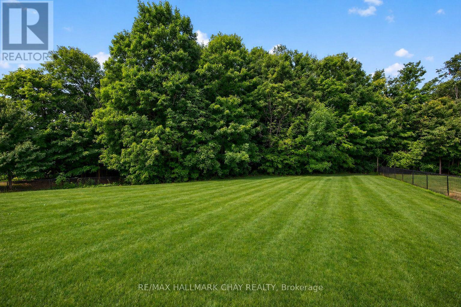 16 Basswood Drive, Wasaga Beach, Ontario  L9Z 0A9 - Photo 33 - S13048172