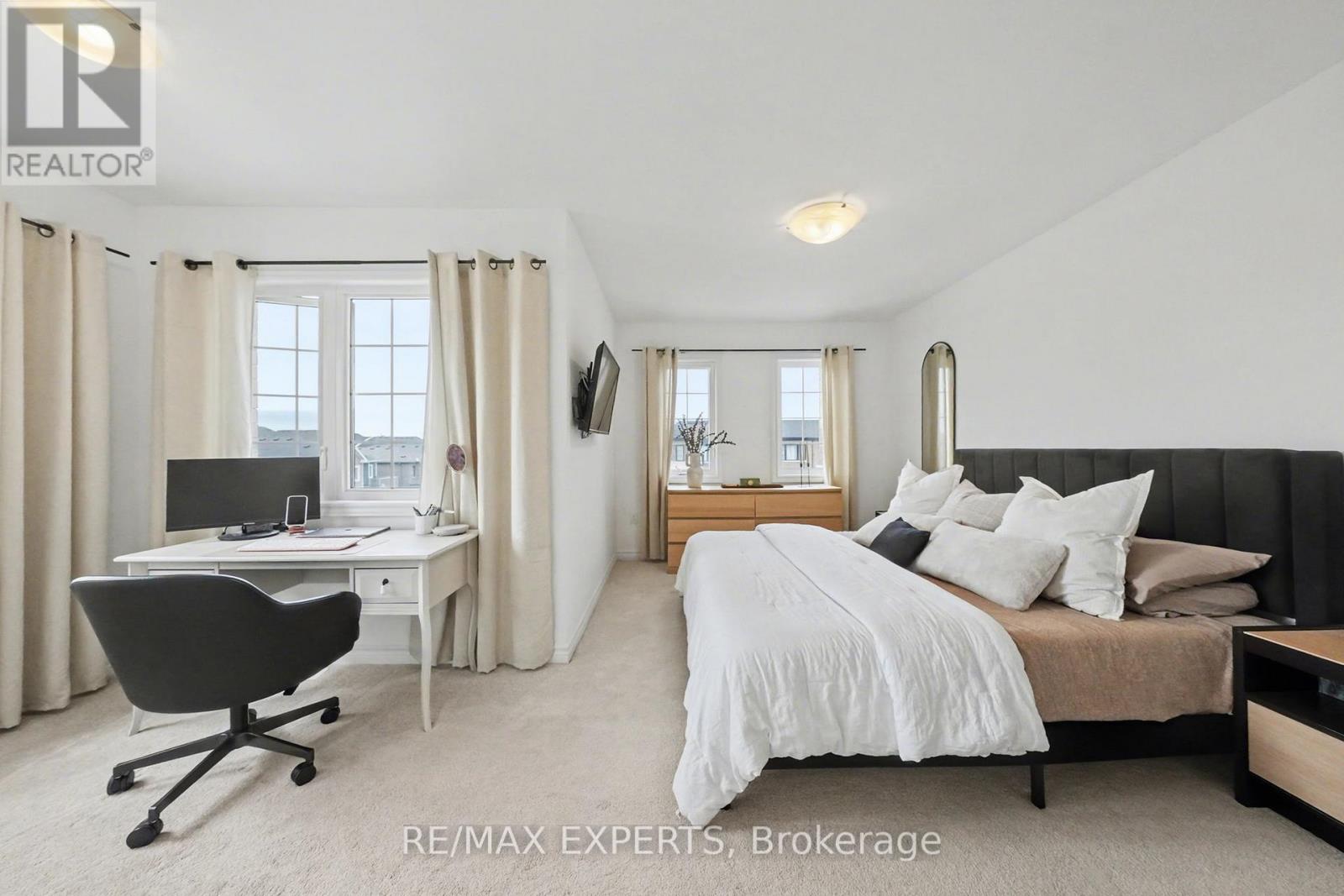 2 Pumpkin Corner Crescent, Barrie, Ontario  L9J 0T6 - Photo 23 - S13048270