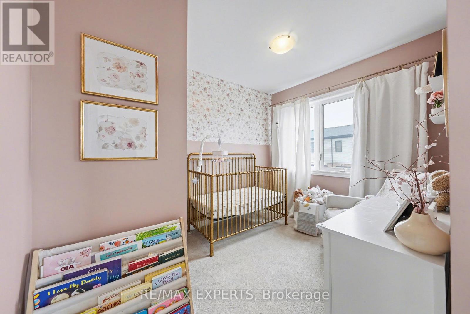 2 Pumpkin Corner Crescent, Barrie, Ontario  L9J 0T6 - Photo 32 - S13048270