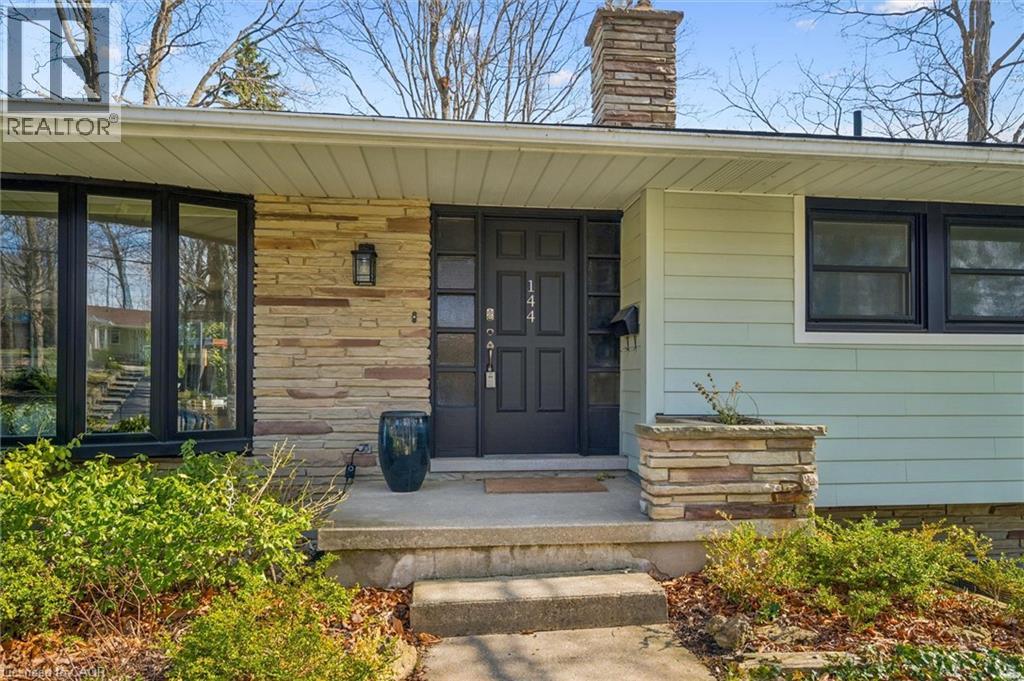 144 Ripplewood Crescent, Kitchener, Ontario  N2M 4R8 - Photo 5 - 40817462