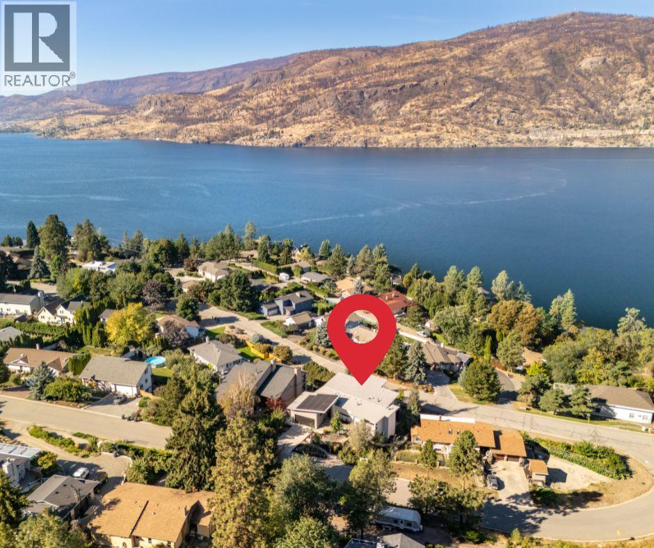 2155 Paly Road, Kelowna, British Columbia  V1V 2B9 - Photo 2 - 10382247