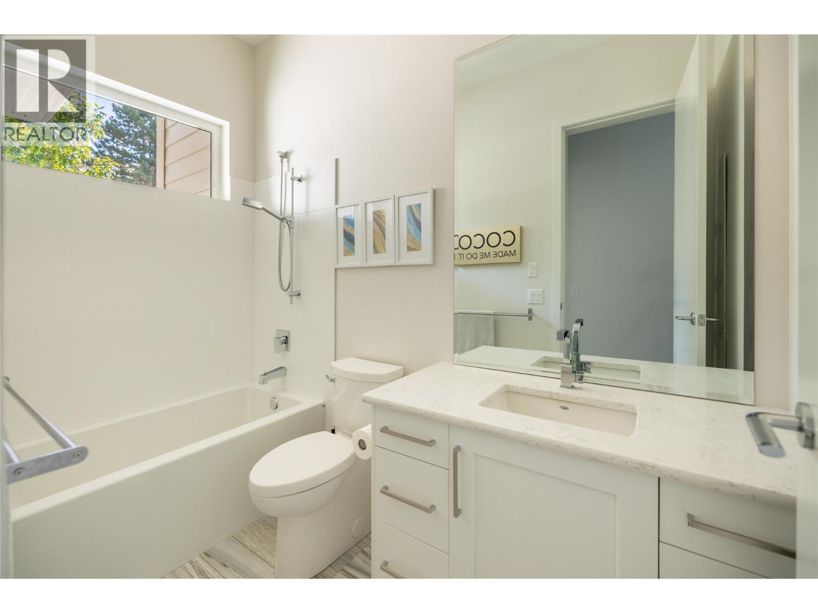 2155 Paly Road, Kelowna, British Columbia  V1V 2B9 - Photo 23 - 10382247