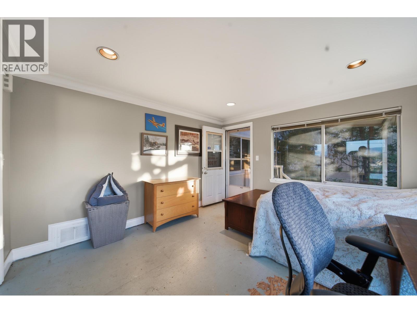 107 Seventh Avenue, New Westminster, British Columbia  V3L 1W2 - Photo 11 - R3115931