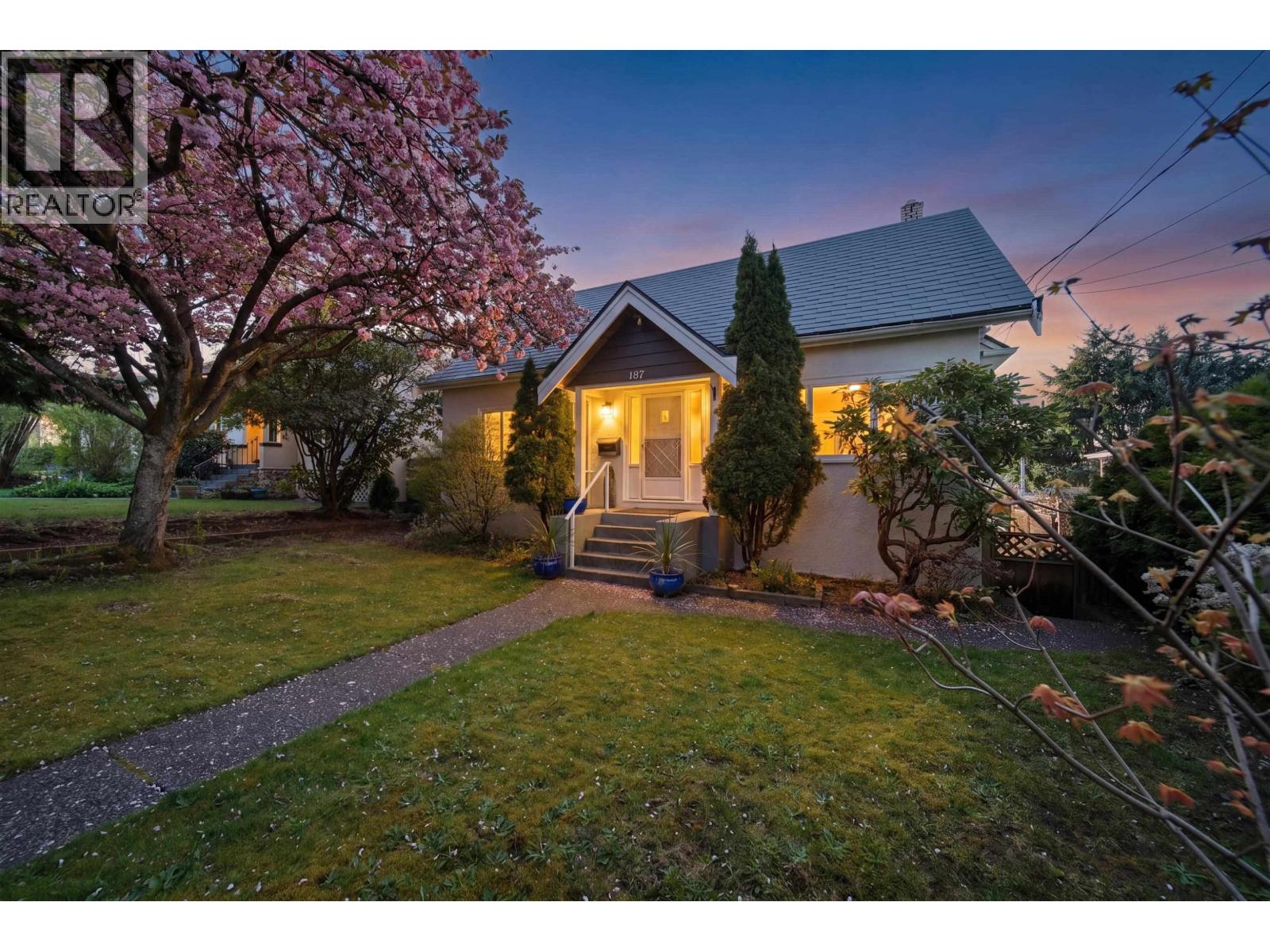 107 Seventh Avenue, New Westminster, British Columbia  V3L 1W2 - Photo 21 - R3115931