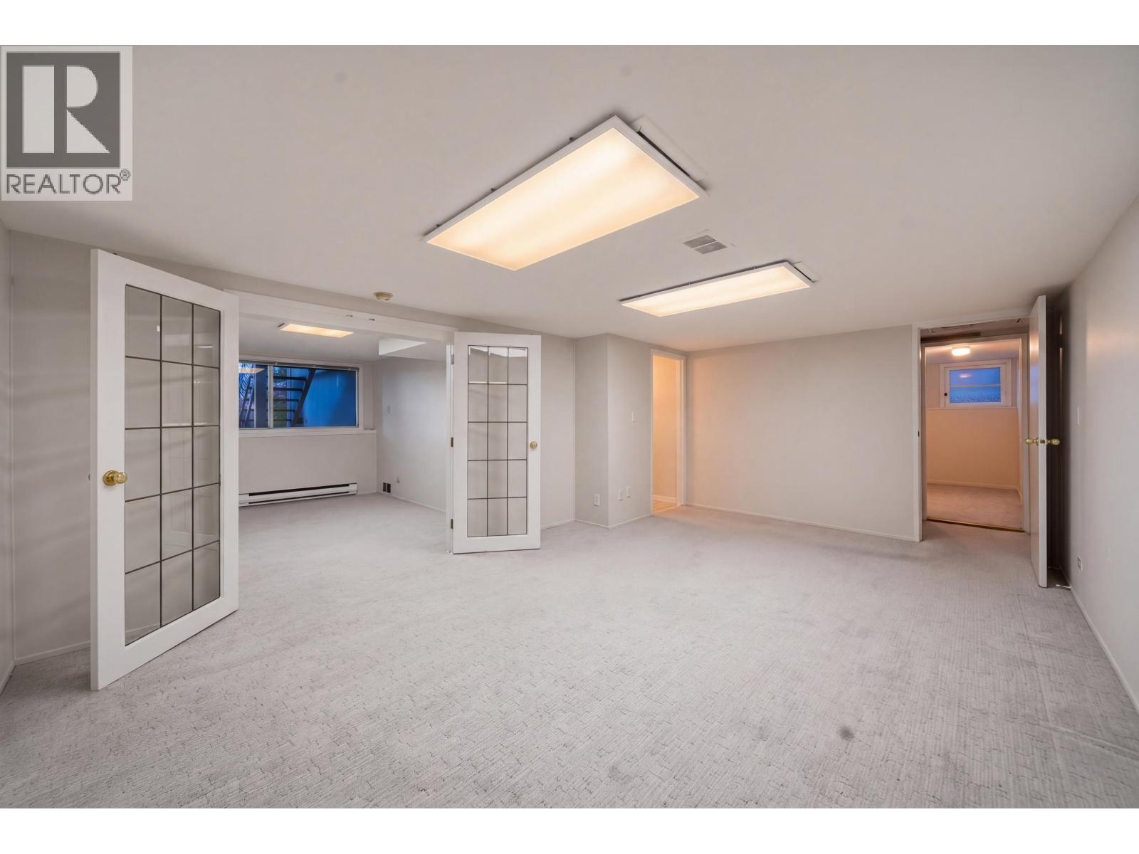 107 Seventh Avenue, New Westminster, British Columbia  V3L 1W2 - Photo 15 - R3115931