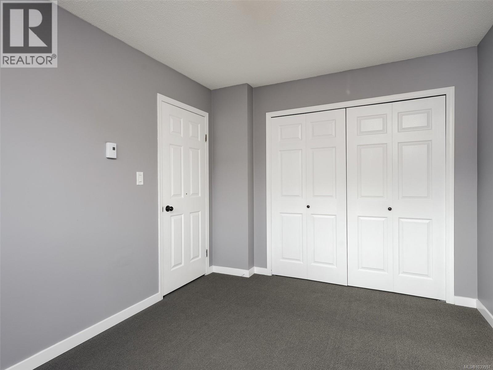 4 9923 Seventh St, Sidney, British Columbia  V8L 2V8 - Photo 11 - 1033557