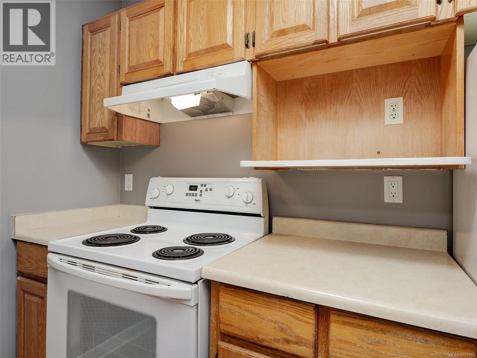 4 9923 Seventh St, Sidney, British Columbia  V8L 2V8 - Photo 16 - 1033557