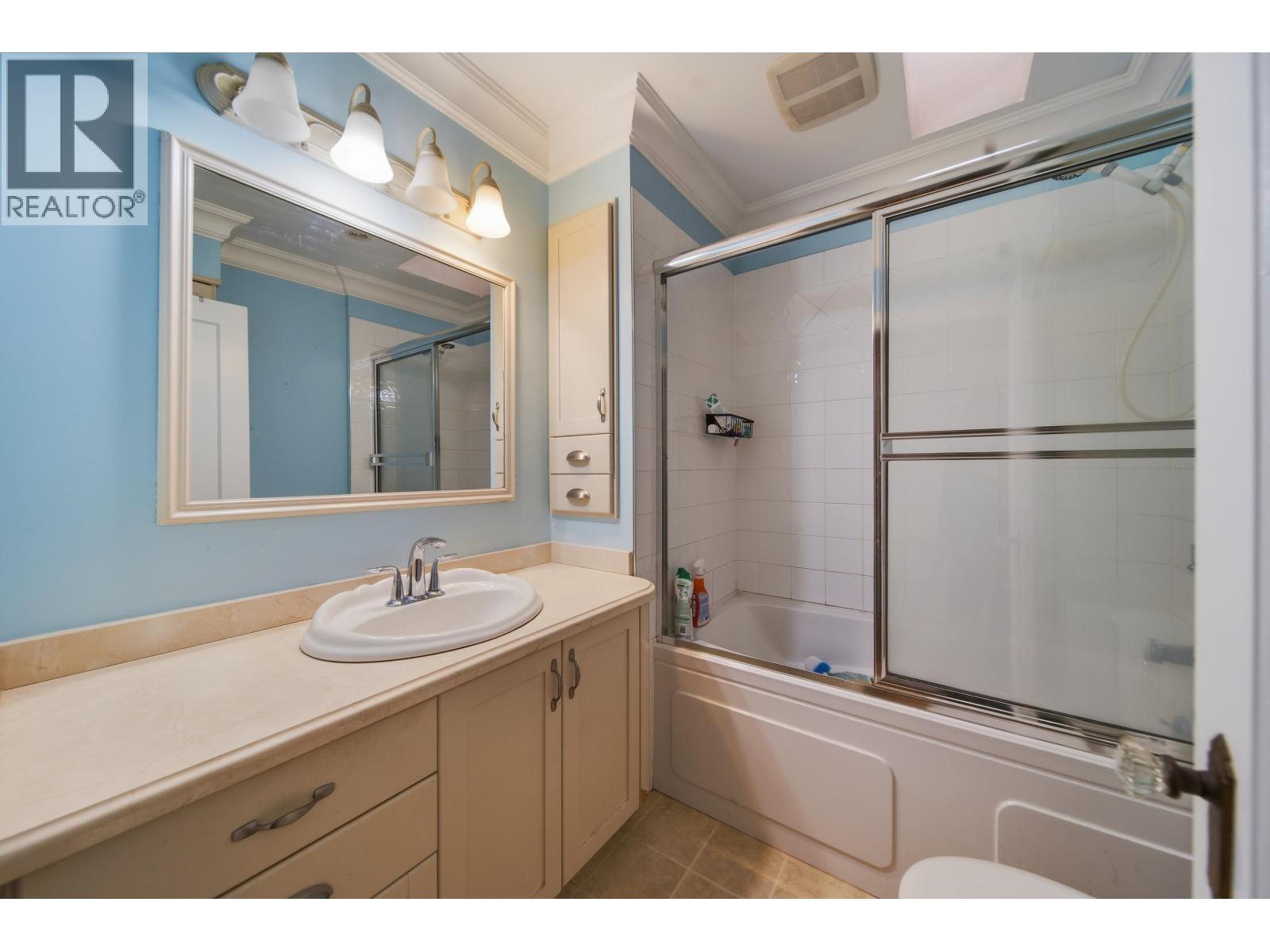 107 Seventh Avenue, New Westminster, British Columbia  V3L 1W2 - Photo 16 - R3115931