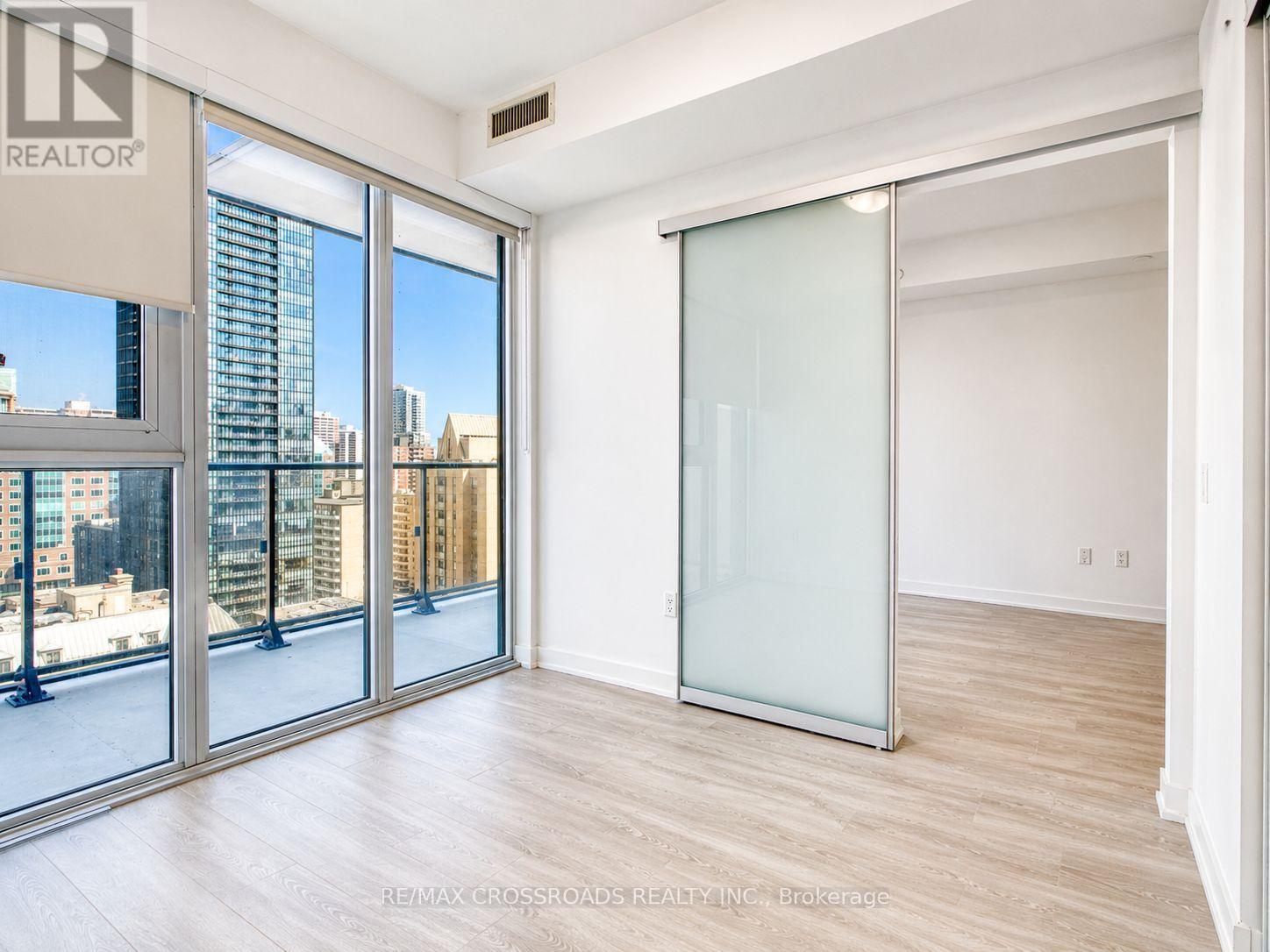 1406 - 634 Church Street, Toronto, Ontario  M4Y 0G9 - Photo 9 - C12975002