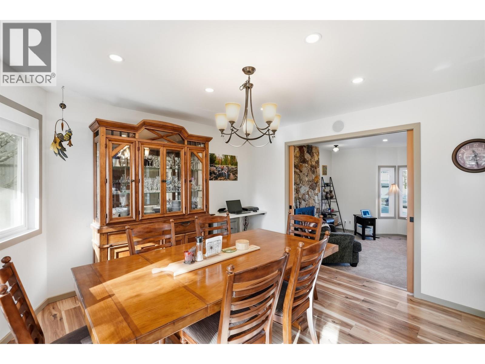 526 Yale Road, Port Moody, British Columbia  V3H 3K3 - Photo 9 - R3105137