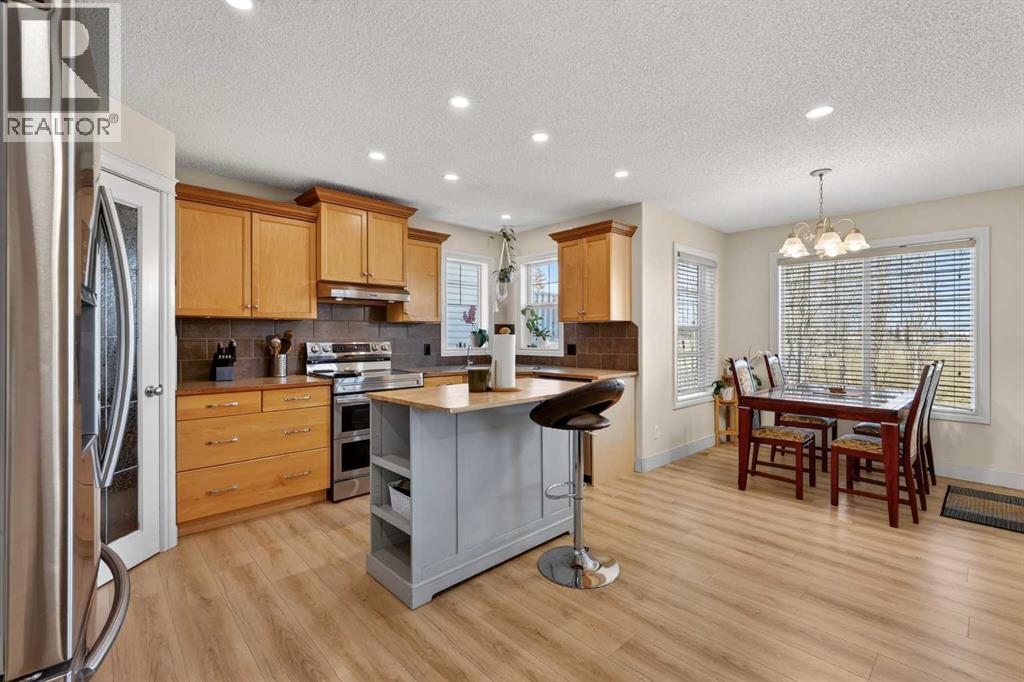 190 Sagewood Drive SW, Airdrie, Alberta  T4B 3B3 - Photo 14 - A2304053