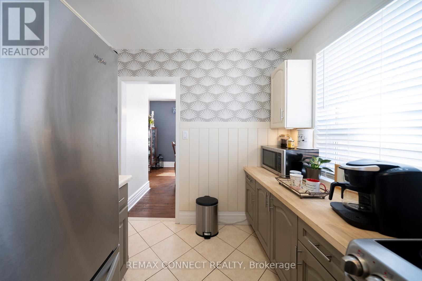 961 Ribston Road, Mississauga, Ontario  L4Y 1B5 - Photo 15 - W13048152