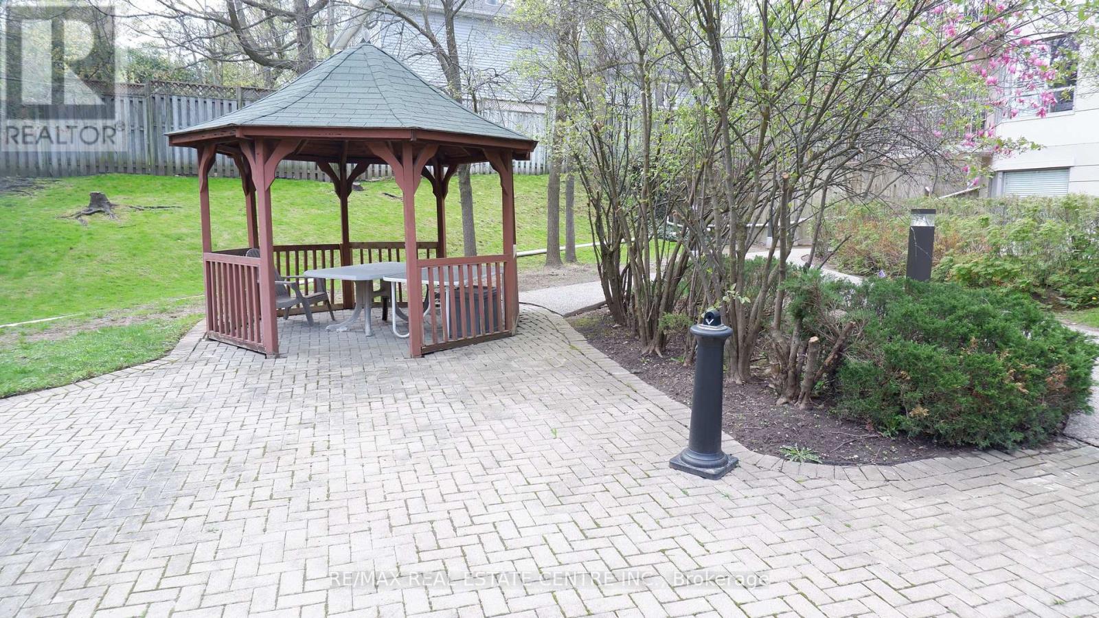 105 - 24 Chapel Street, Halton Hills, Ontario  L7G 6A7 - Photo 13 - W13048198