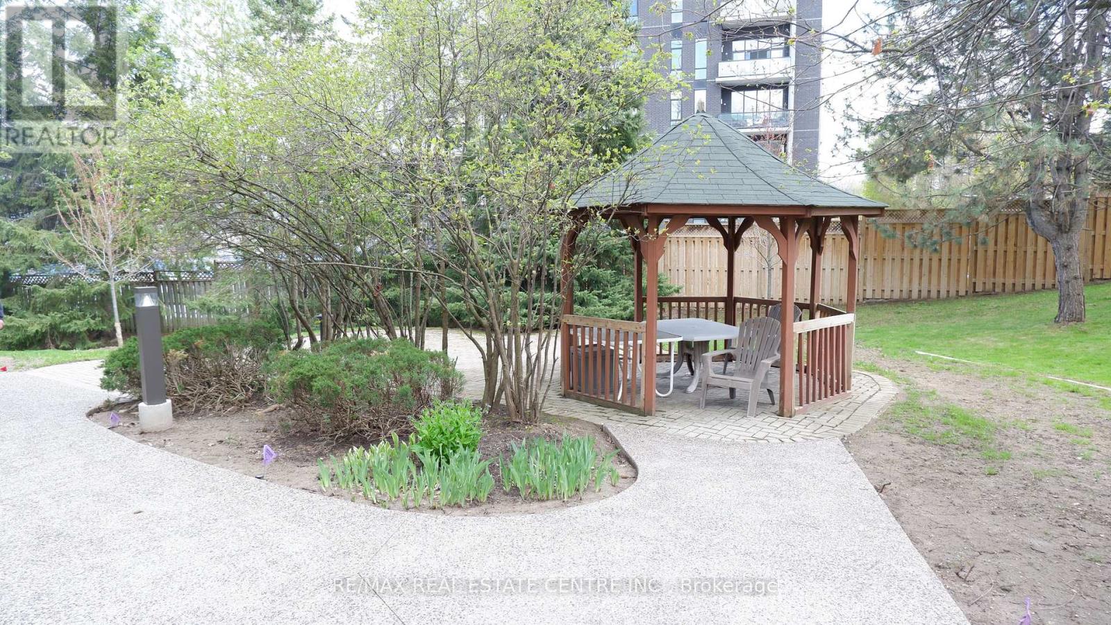 105 - 24 Chapel Street, Halton Hills, Ontario  L7G 6A7 - Photo 15 - W13048198