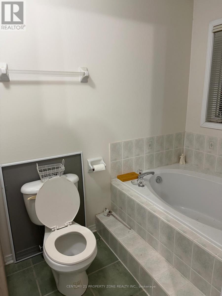 96 Native Landing, Brampton, Ontario  L6X 5A3 - Photo 10 - W13048214