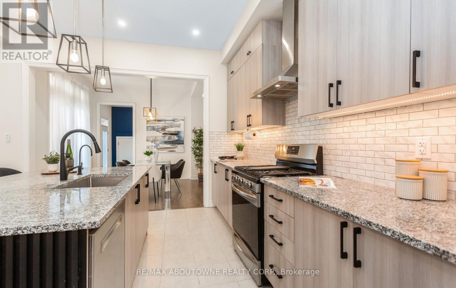 3294 Millicent Avenue, Oakville, Ontario  L6M 4P5 - Photo 21 - W13048242