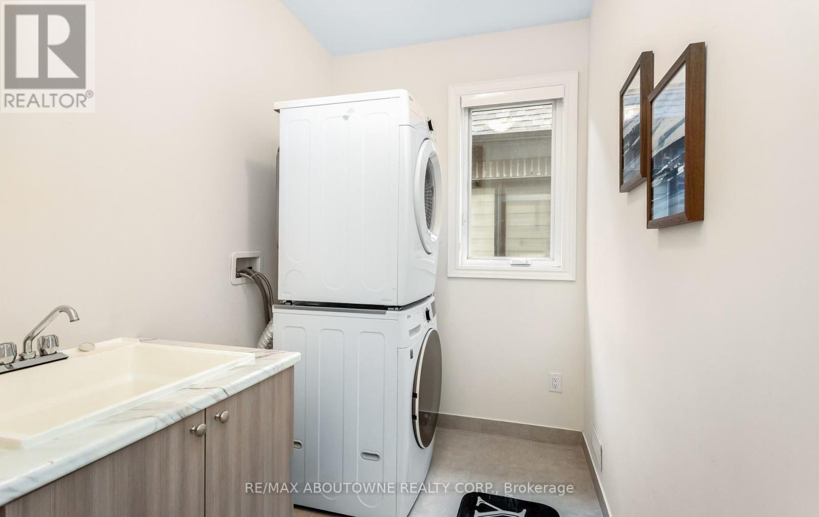 3294 Millicent Avenue, Oakville, Ontario  L6M 4P5 - Photo 46 - W13048242