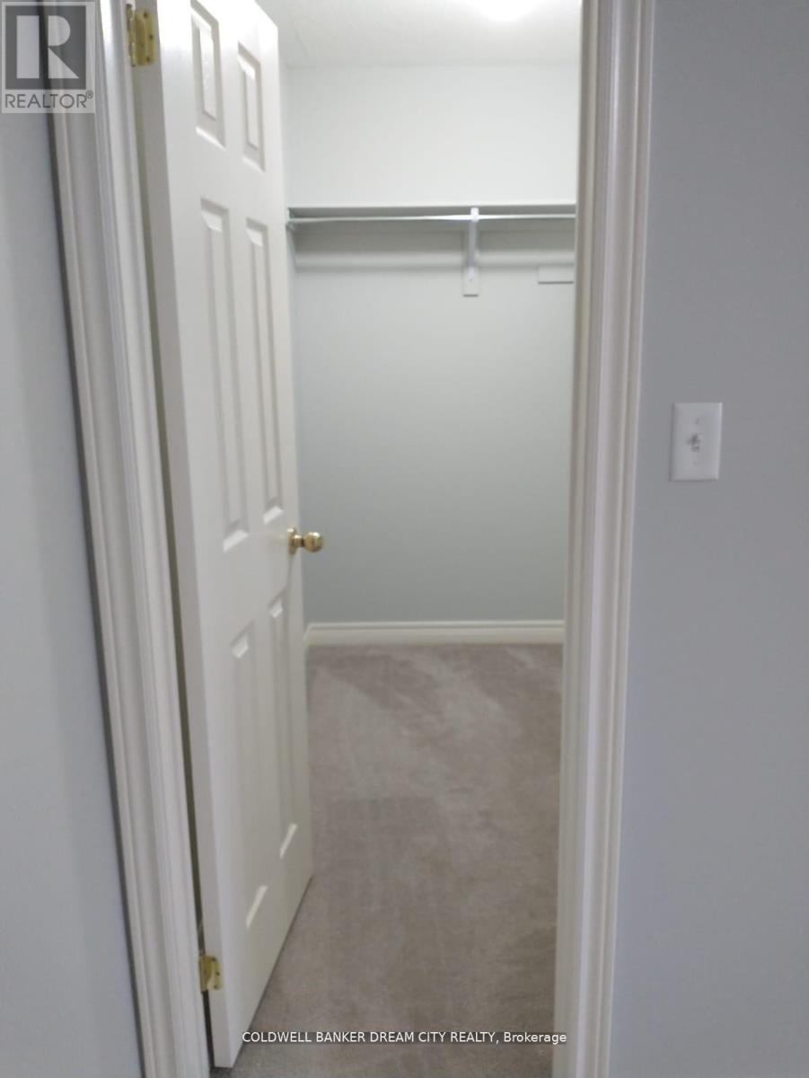 451 Cedric Trail, Milton, Ontario  L9T 8P1 - Photo 9 - W13048264