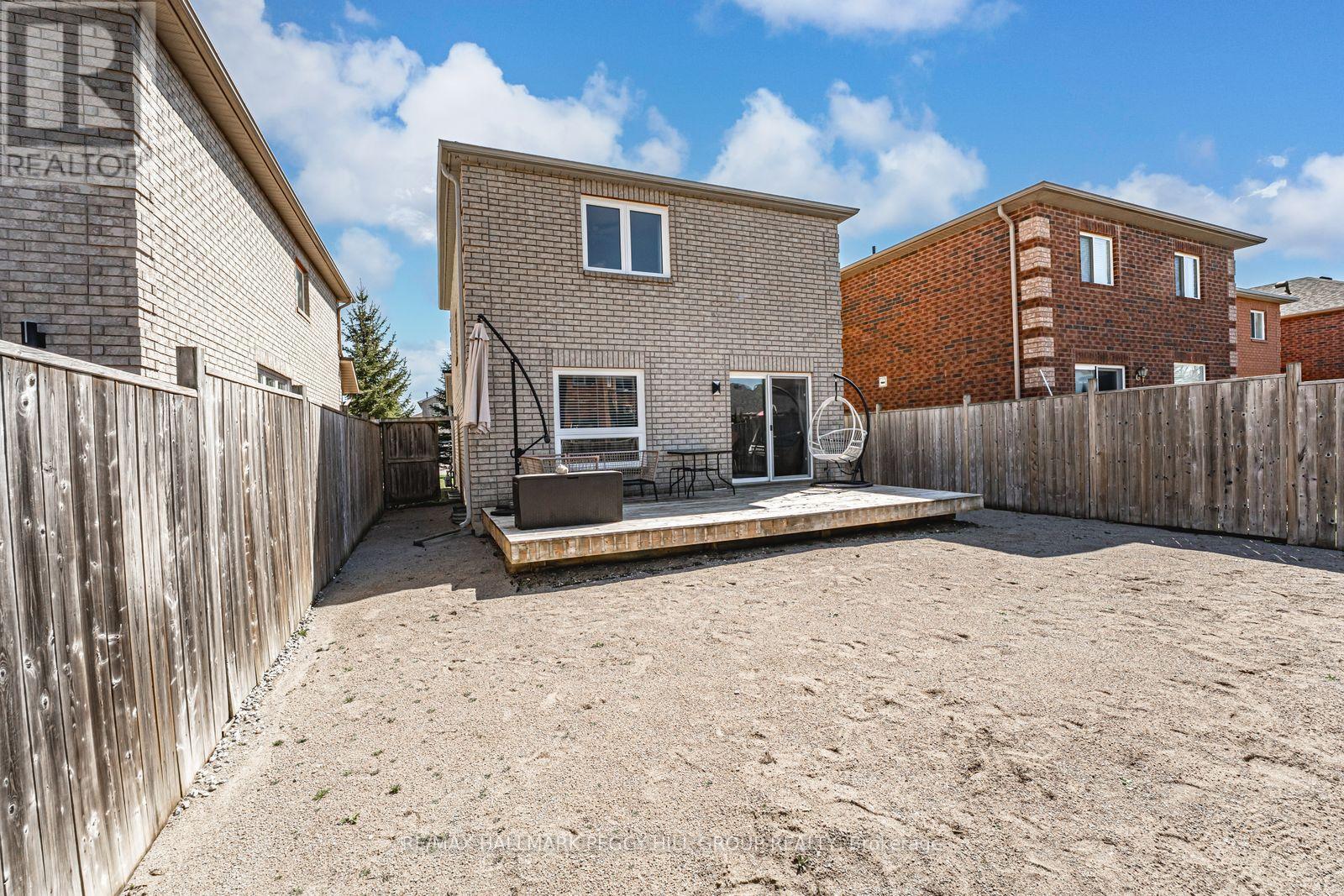 34 Coronation Parkway, Barrie, Ontario  L4M 7J8 - Photo 11 - S12853096