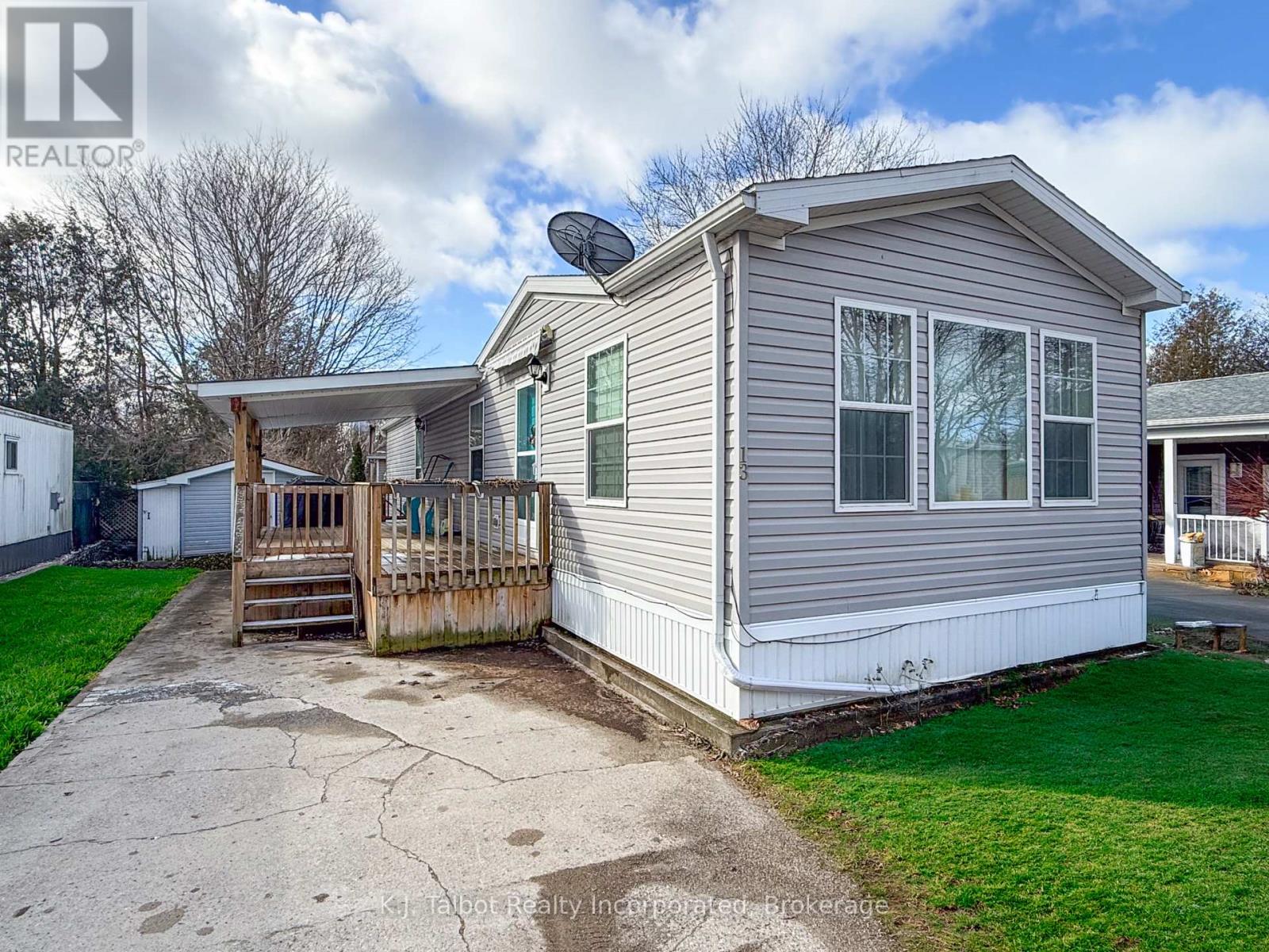 13 SUTTON DRIVE, Ashfield-Colborne-Wawanosh, Ontario