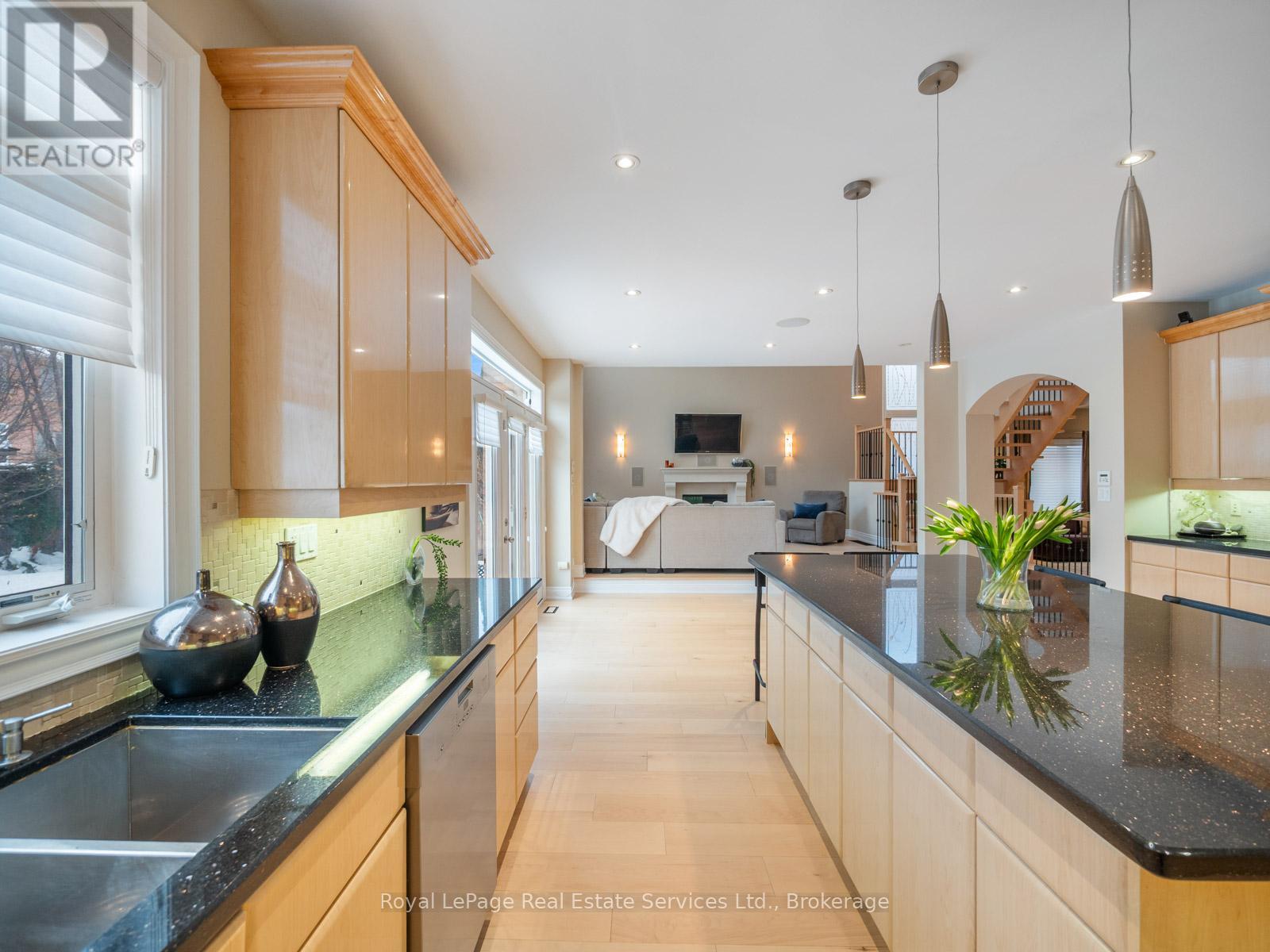 1468 Ferncrest Road, Oakville, Ontario  L6H 7W2 - Photo 13 - W13048372