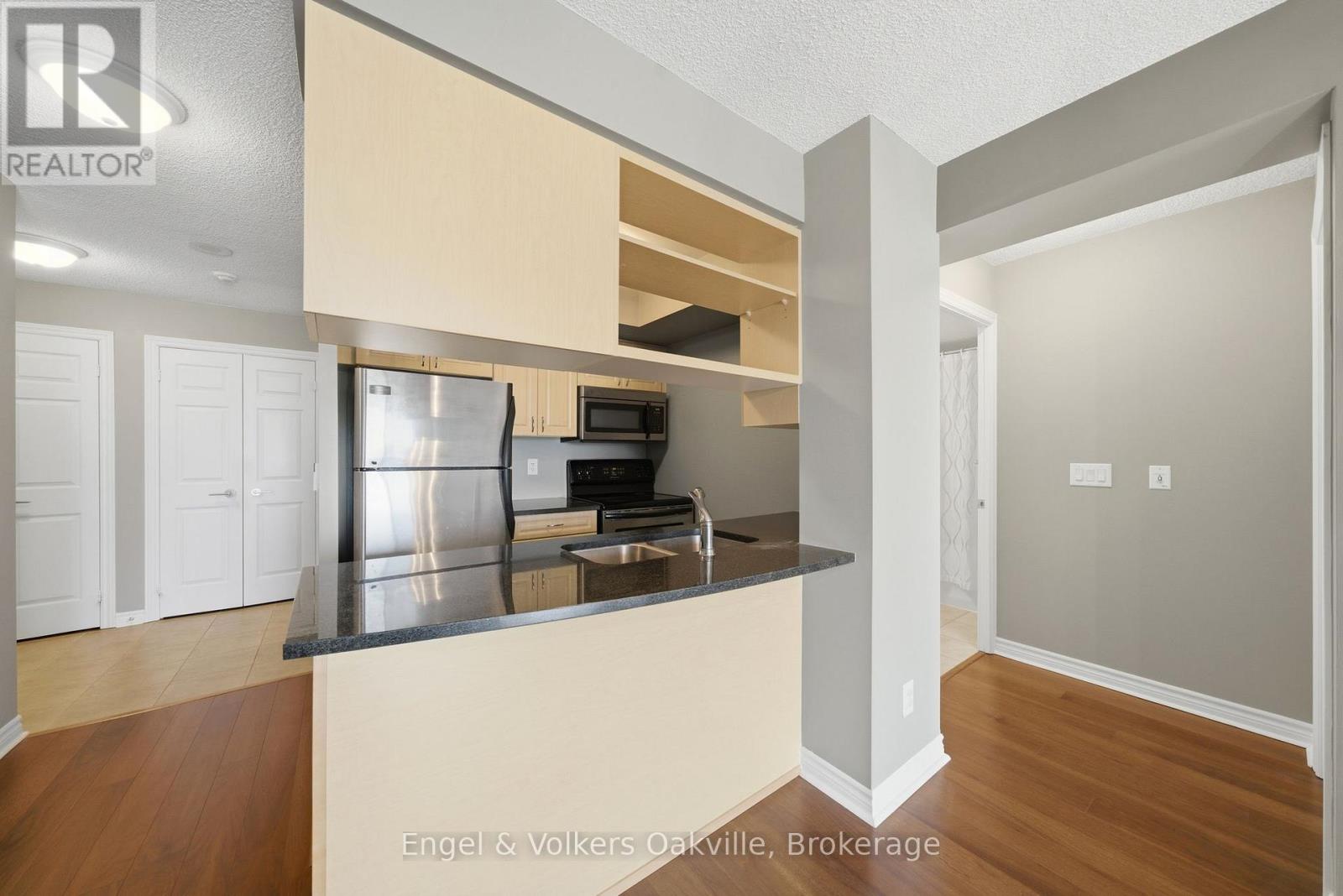 601 - 2379 Central Park Drive, Oakville, Ontario  L6H 0E3 - Photo 10 - W13048452