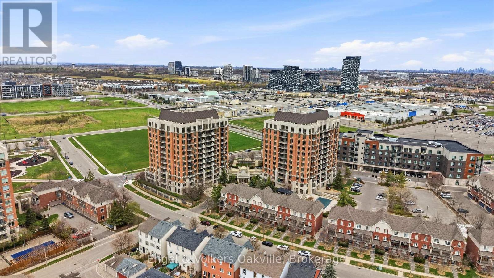 601 - 2379 Central Park Drive, Oakville, Ontario  L6H 0E3 - Photo 3 - W13048452